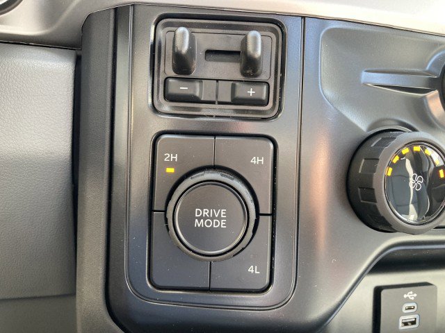 New 2026 Ford F600 4x4 Regular Cab Super Duty image 15