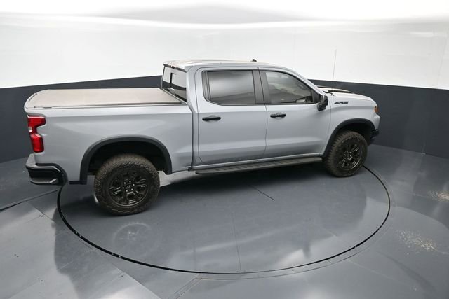 Used 2025 Chevrolet Silverado 1500 ZR2 w/ Dark Appearance Package image 27