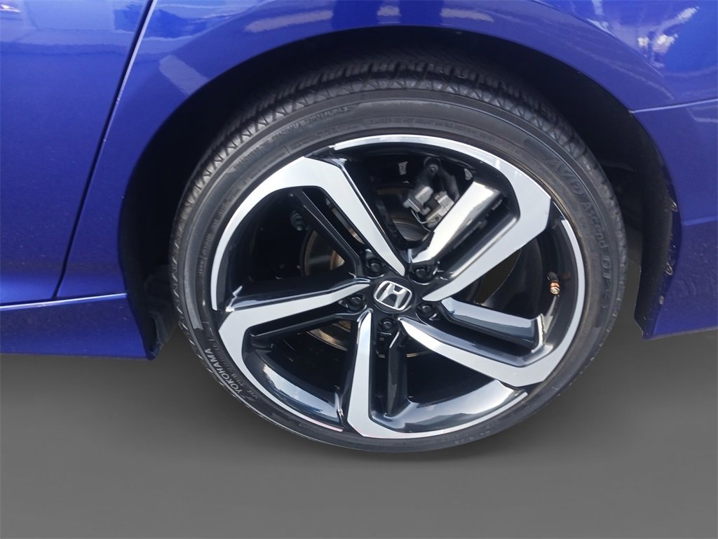 Used 2022 Honda Accord Sport image 8