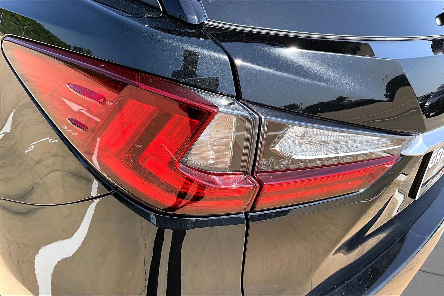 Used 2022 Lexus RX 450hL AWD w/ Premium Package image 29