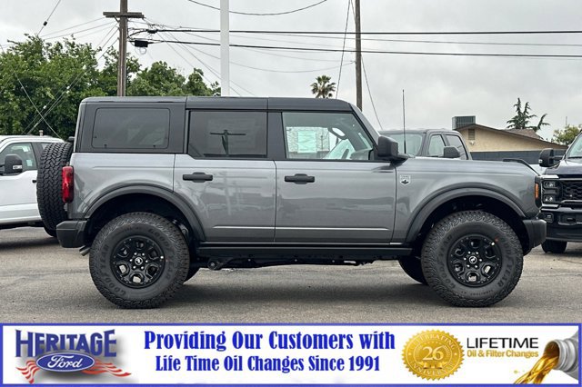 New 2026 Ford Bronco Big Bend w/ Black Diamond Package AWD/4WD image 3