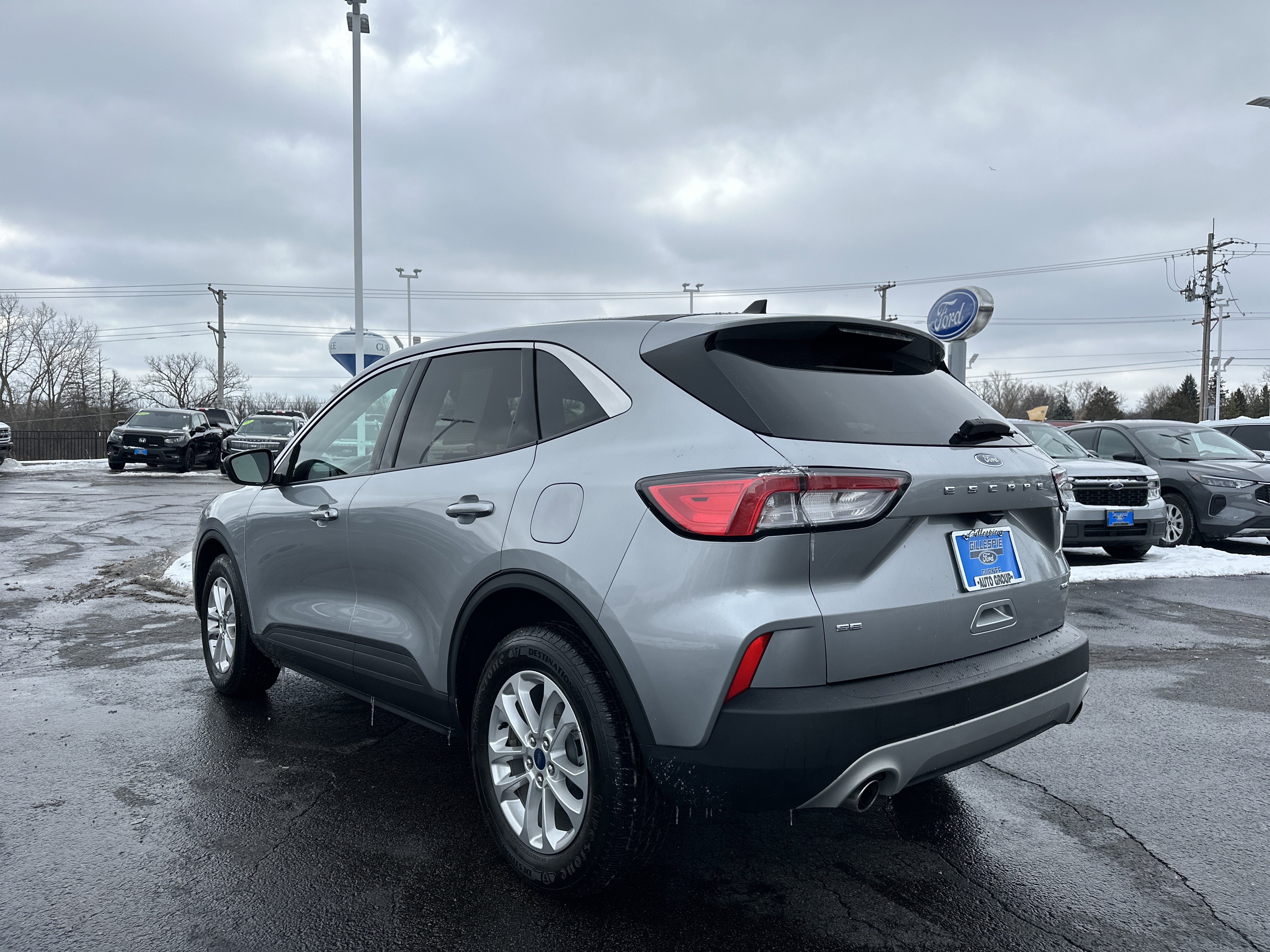 Used 2022 Ford Escape SE w/ Convenience Package image 6