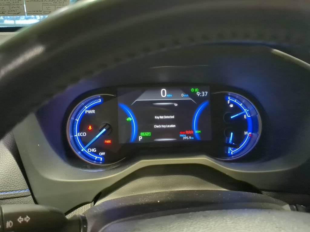 Used 2020 Toyota RAV4 XSE AWD/4WD image 14