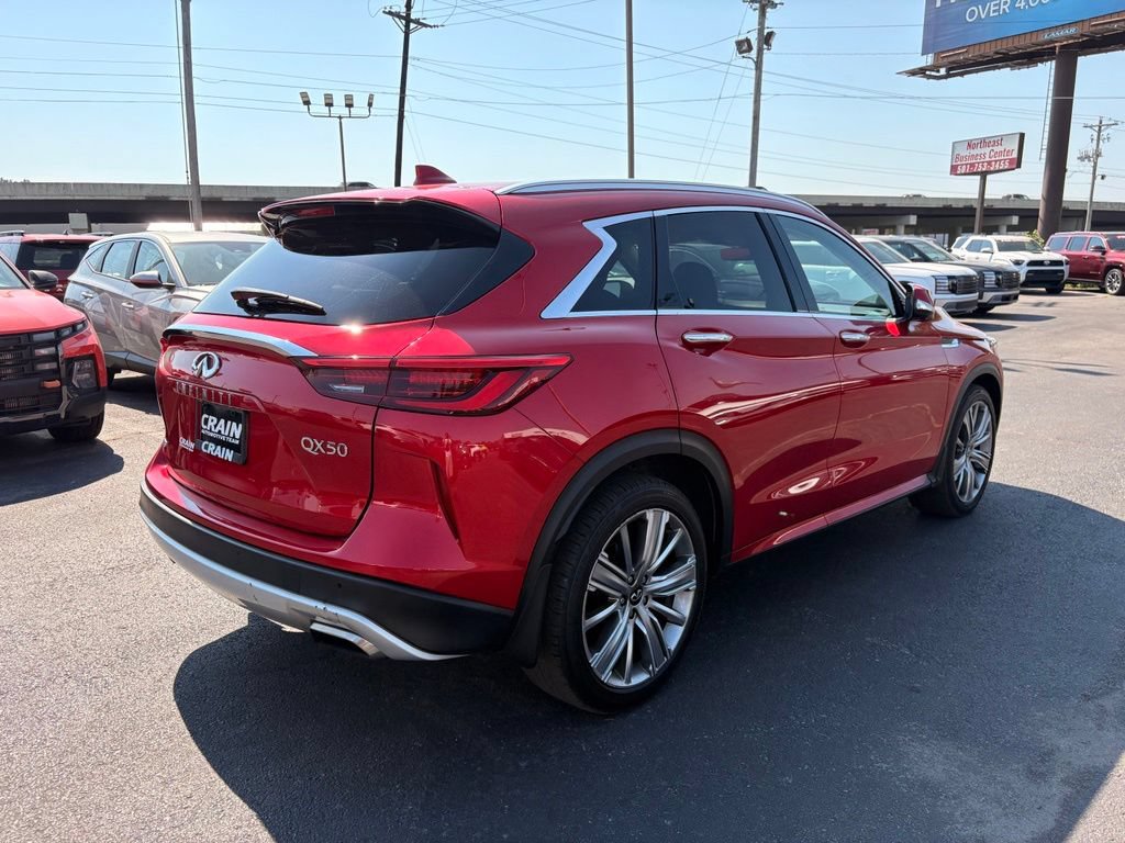 Used 2023 INFINITI QX50 Sensory AWD/4WD image 8