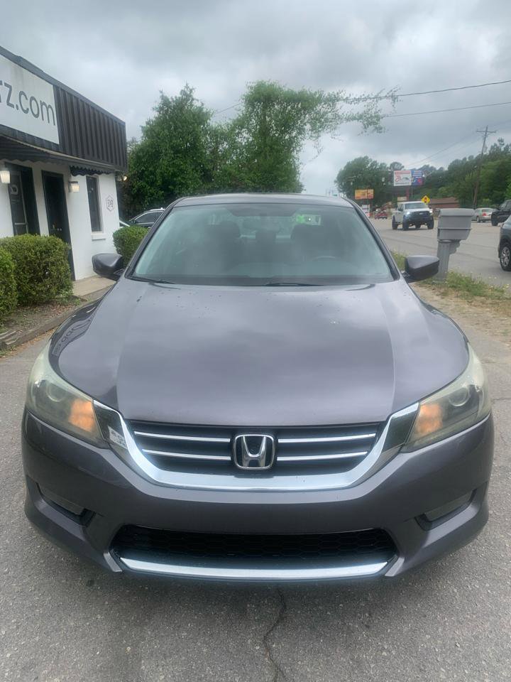 Used 2014 Honda Accord Sport image 2