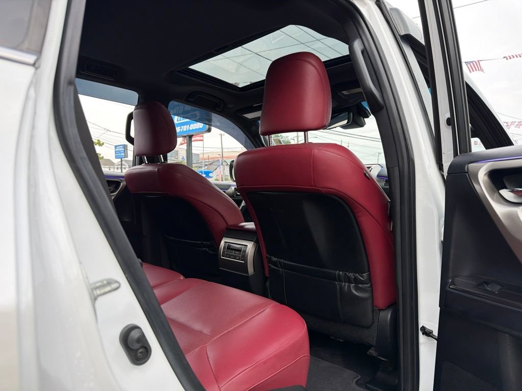 Used 2021 Lexus GX 460 Premium w/ Premium Package AWD/4WD image 21