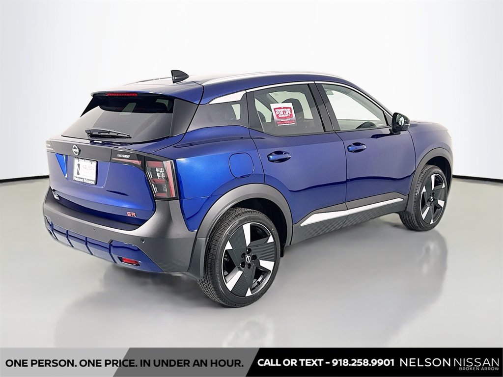 New 2026 Nissan Kicks SR w/ SR Premium Package FWD image 5