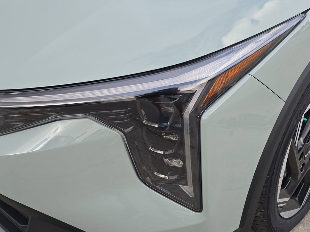 New 2025 Kia K4 EX image 10