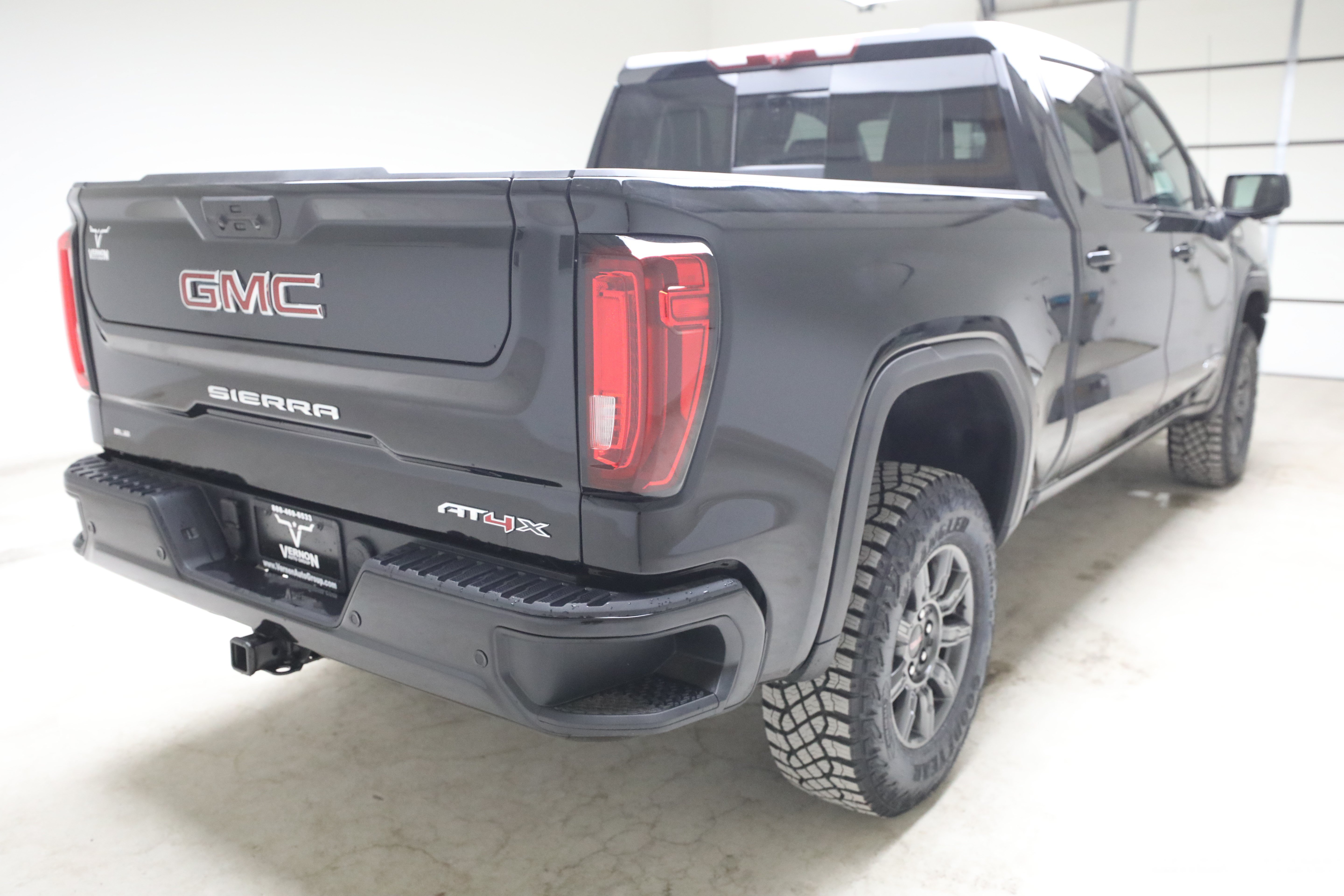New 2026 GMC Sierra 1500 AT4X AWD/4WD image 5