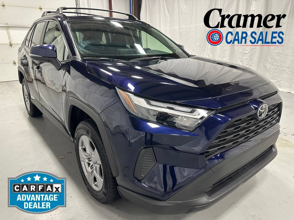 Used 2025 Toyota RAV4 XLE AWD/4WD image 1