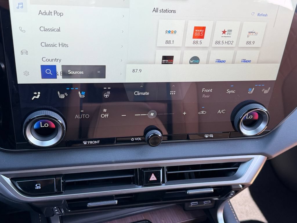 New 2026 Lexus RX 450h AWD w/ Convenience Package image 19