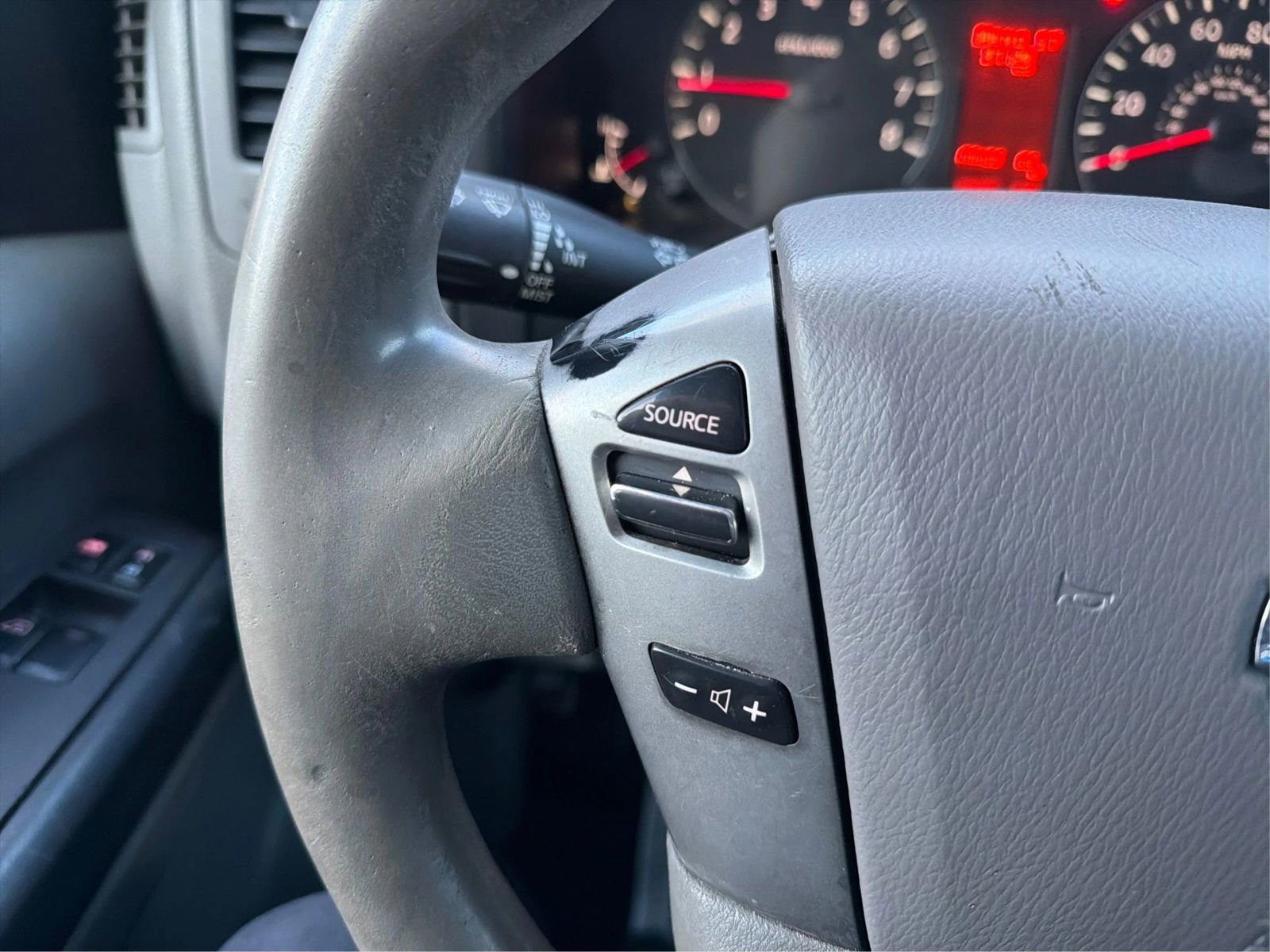 Used 2016 Nissan NV 2500 SV RWD image 28