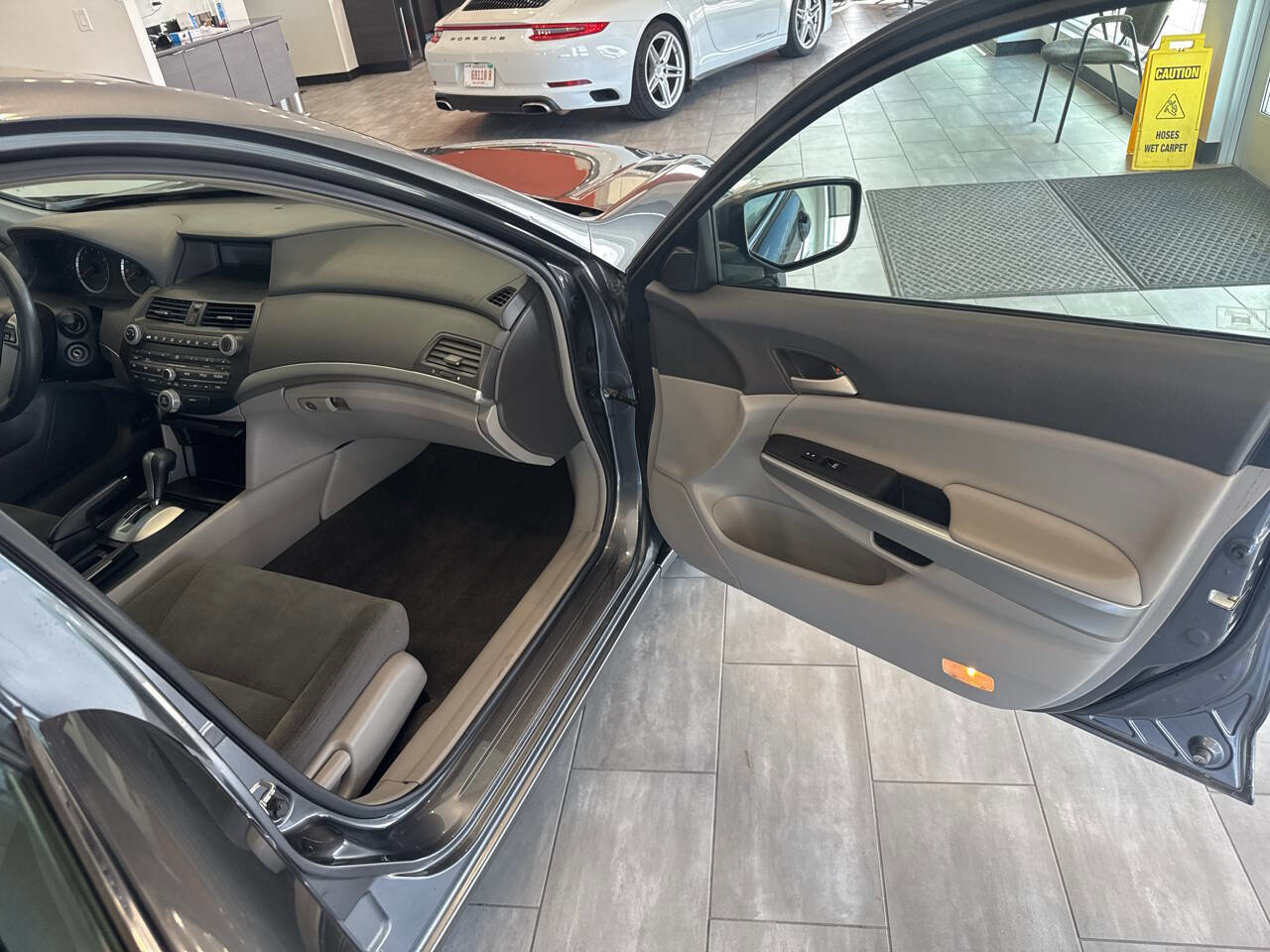 Used 2009 Honda Accord EX image 23