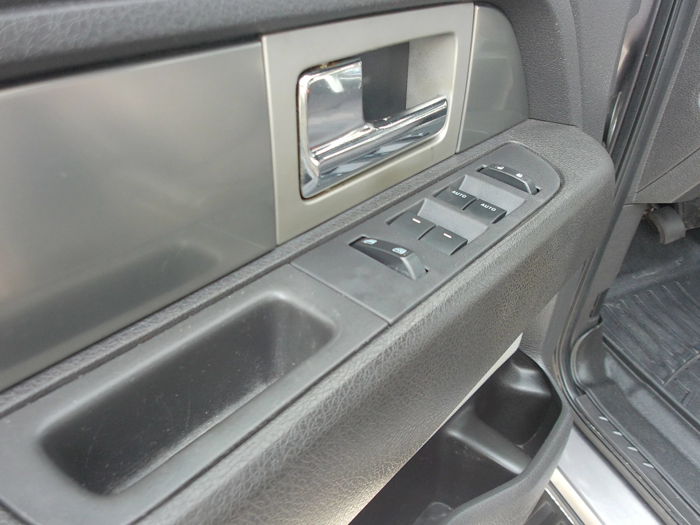 Used 2013 Ford F150 FX4 AWD/4WD image 12