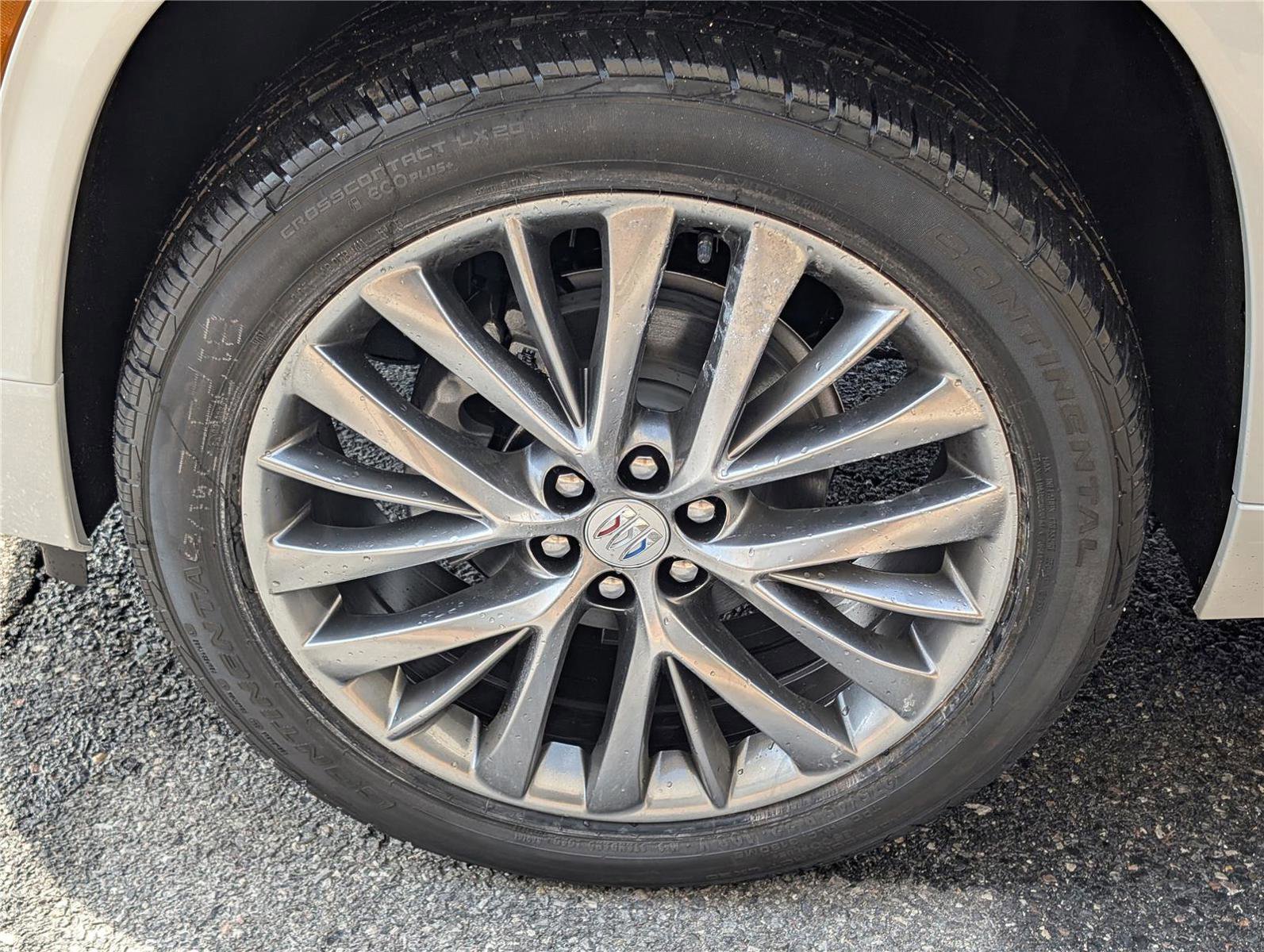 New 2026 Buick Enclave Avenir w/ Super Cruise Package image 7