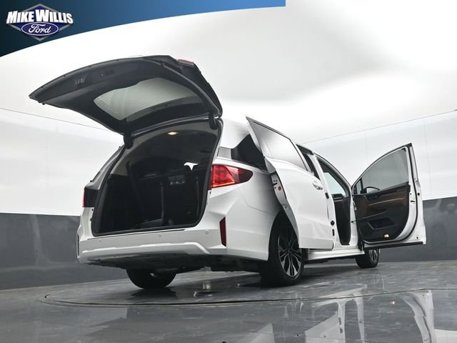 Used 2025 Honda Odyssey Elite image 29