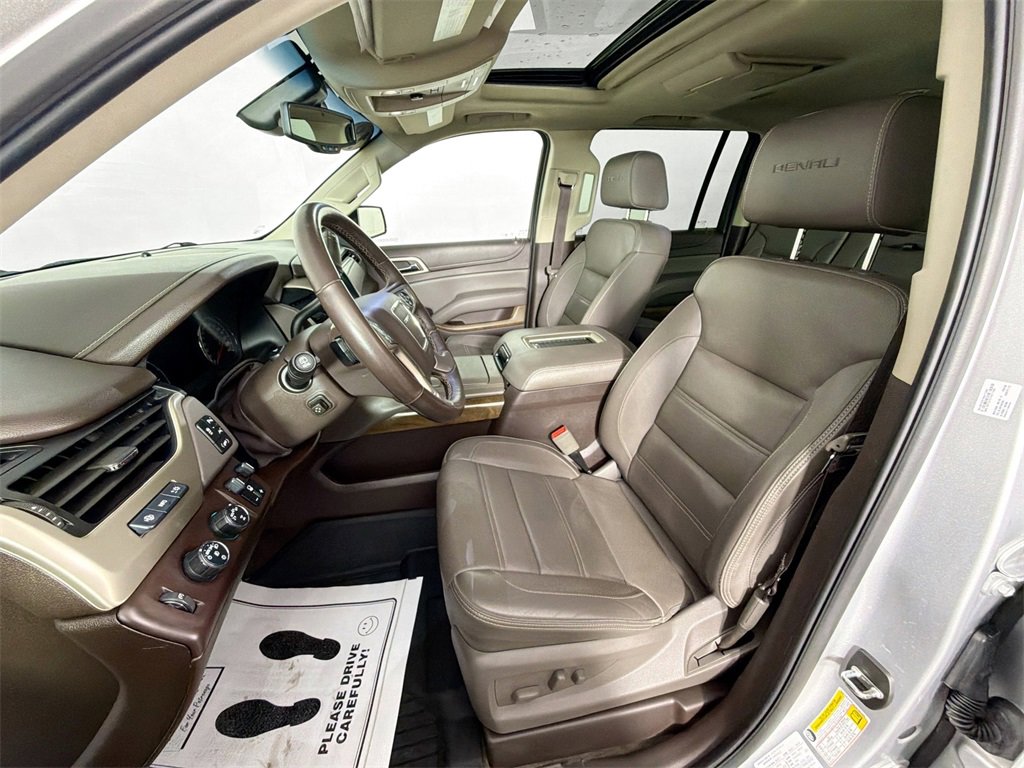 Used 2018 GMC Yukon XL Denali image 22
