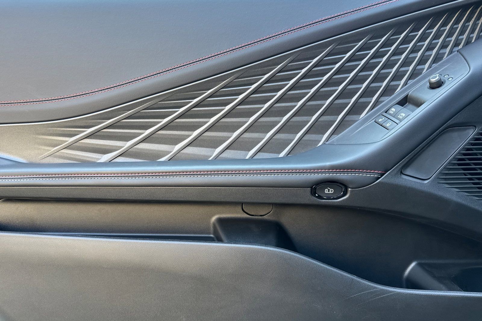 New 2025 Dodge Charger R/T w/ Quick Order Package 25M R/T AWD/4WD image 10