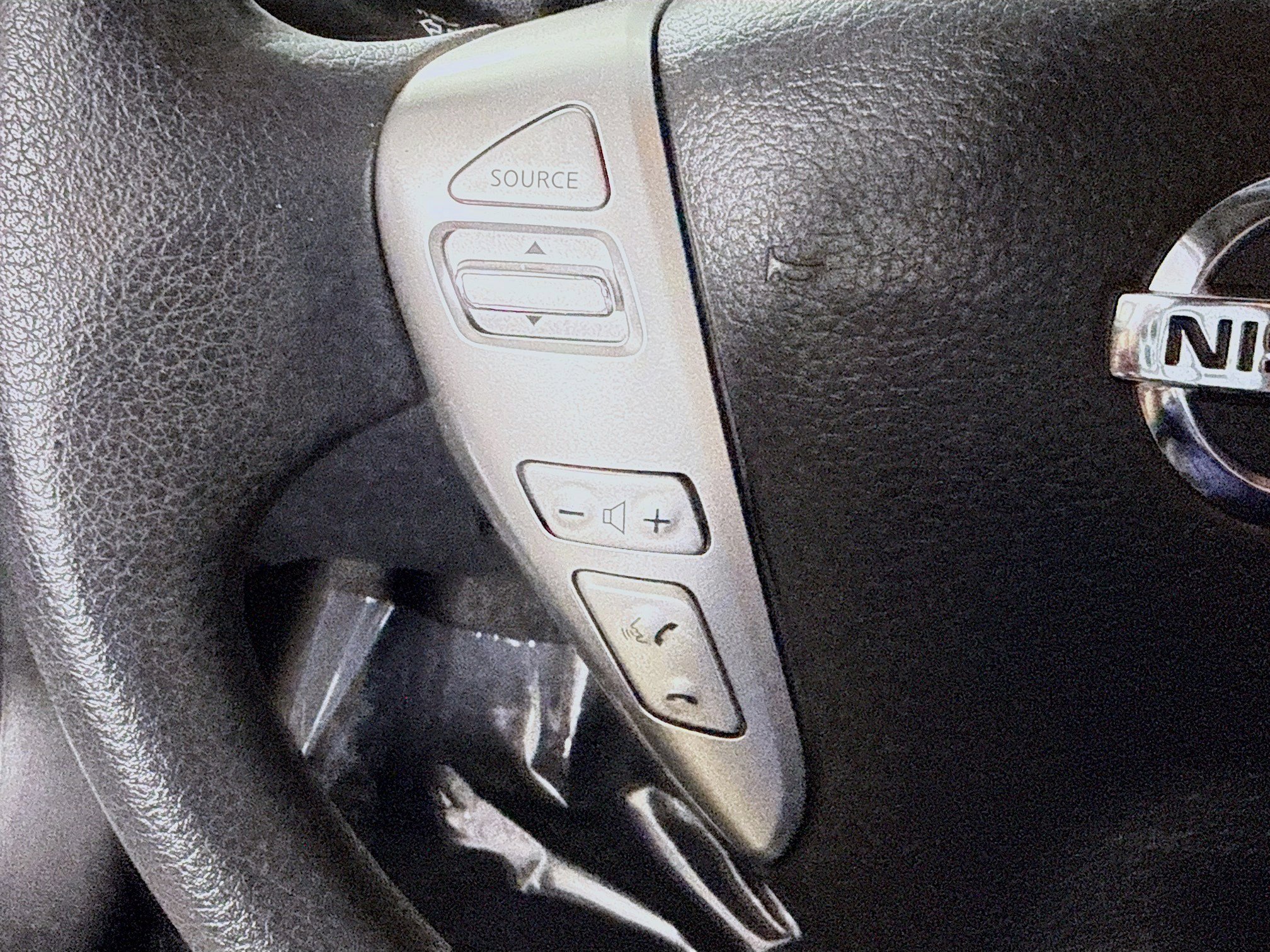 Used 2019 Nissan Versa SV FWD image 14