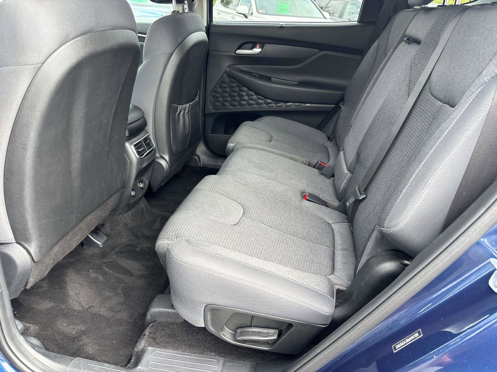 Used 2021 Hyundai Santa Fe SEL w/ Convenience Package image 11