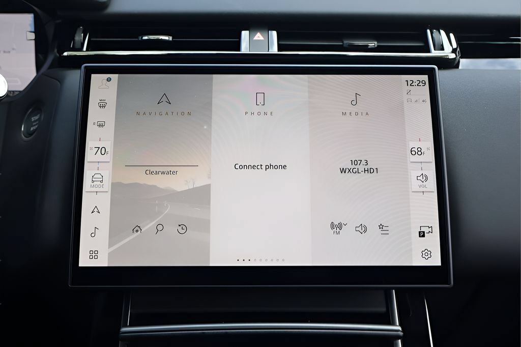 New 2026 Land Rover Range Rover Velar S AWD/4WD image 22