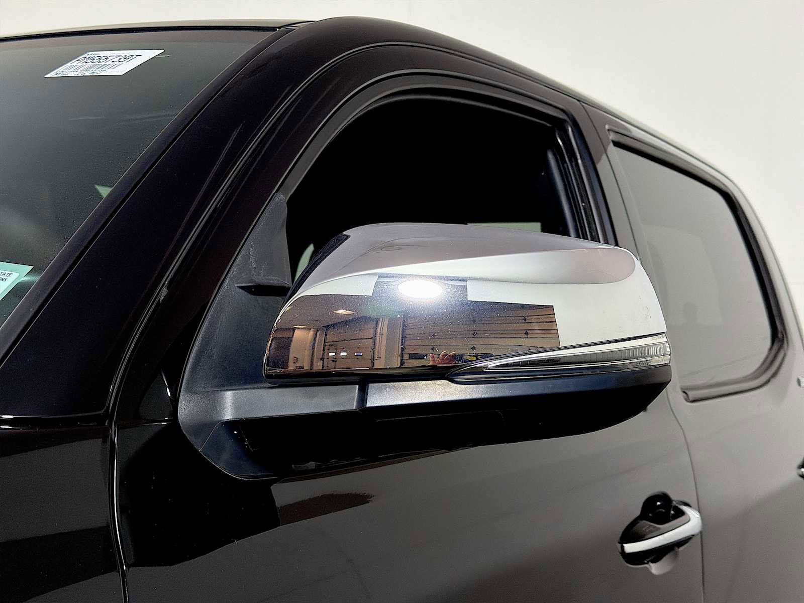 Used 2023 Toyota Tacoma Limited image 29