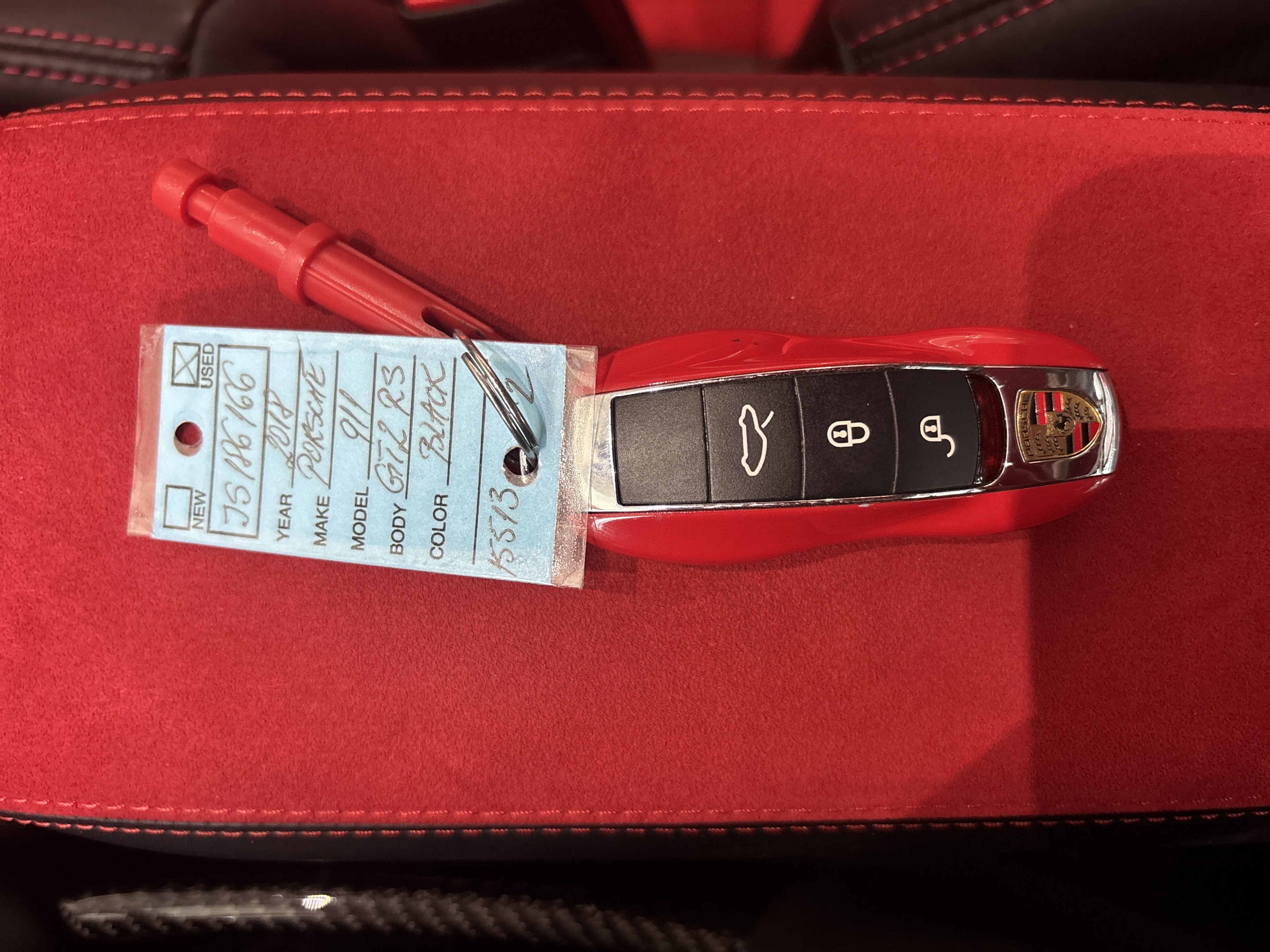 Used 2018 Porsche 911 GT2 RS image 21