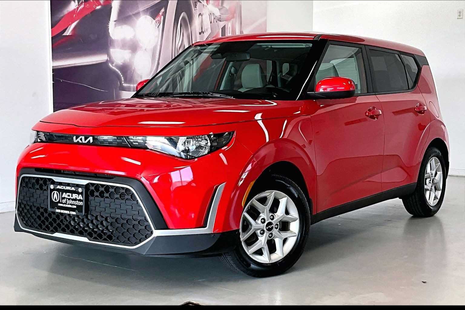 Used 2023 Kia Soul LX w/ LX Technology Package FWD video 1