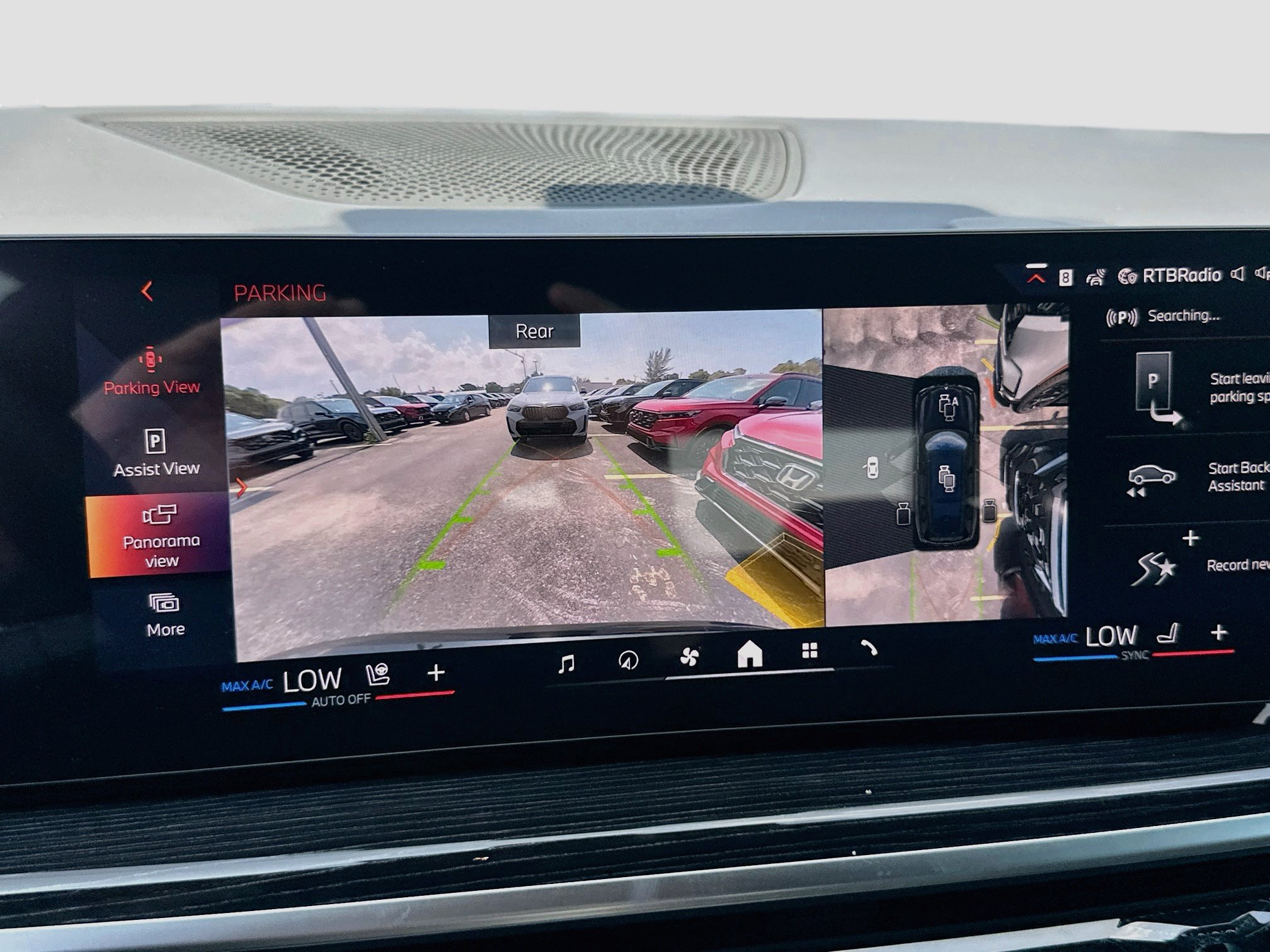 New 2027 BMW X7 xDrive40i w/ Executive Package AWD/4WD image 10