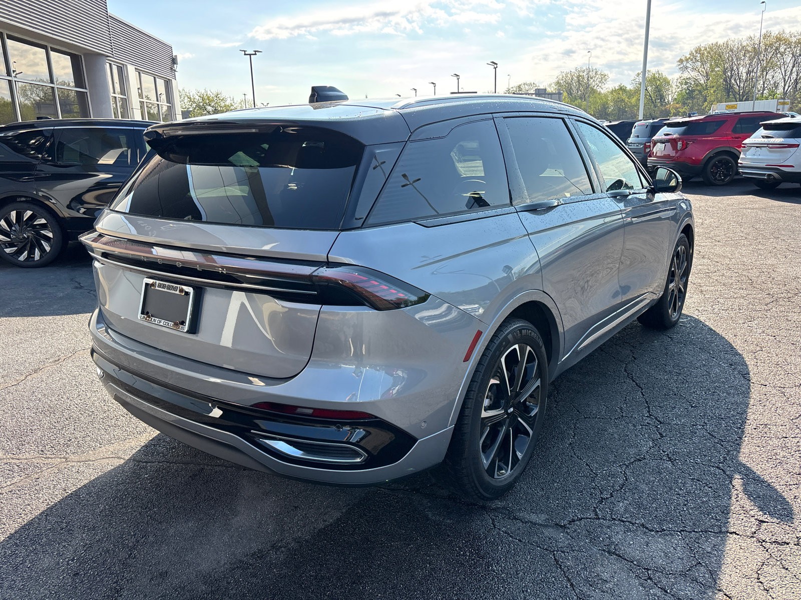 Certified 2024 Lincoln Nautilus Reserve AWD/4WD image 7