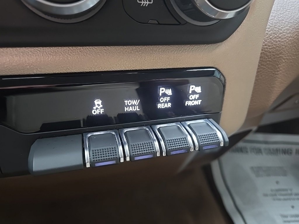 Used 2022 RAM 1500 Laramie image 72