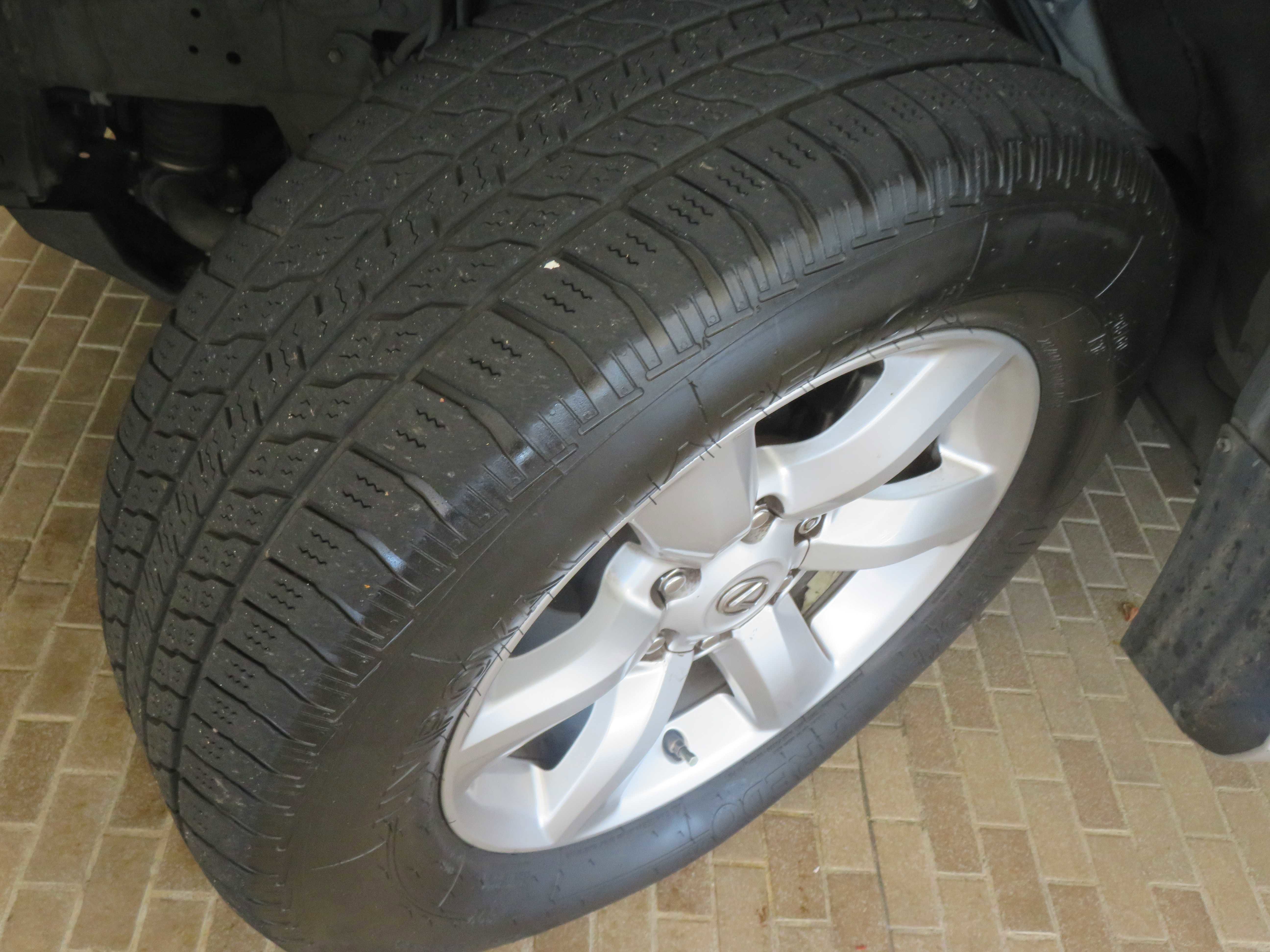 Used 2017 Lexus GX 460 w/ Navigation Package image 11