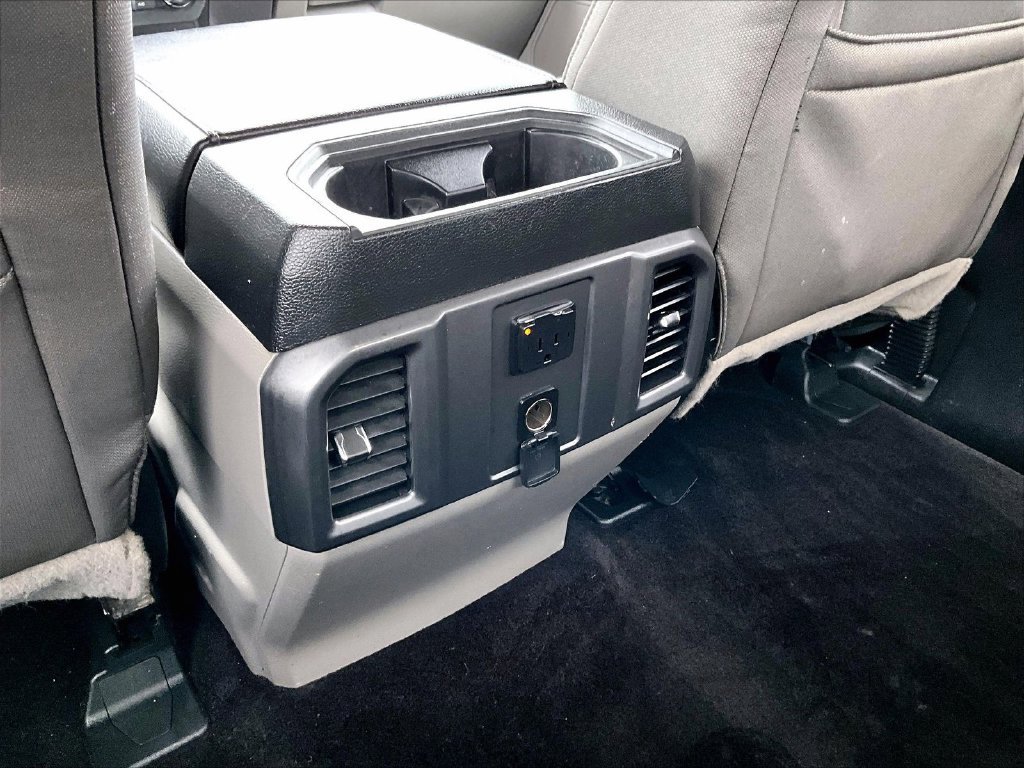 Used 2016 Ford F150 XLT w/ Equipment Group 302A Luxury AWD/4WD image 12