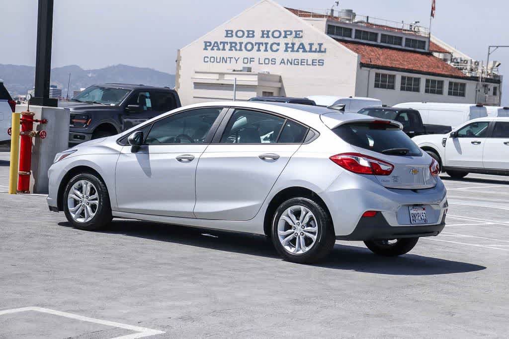 Used 2019 Chevrolet Cruze LS w/ LS Convenience Package FWD image 6