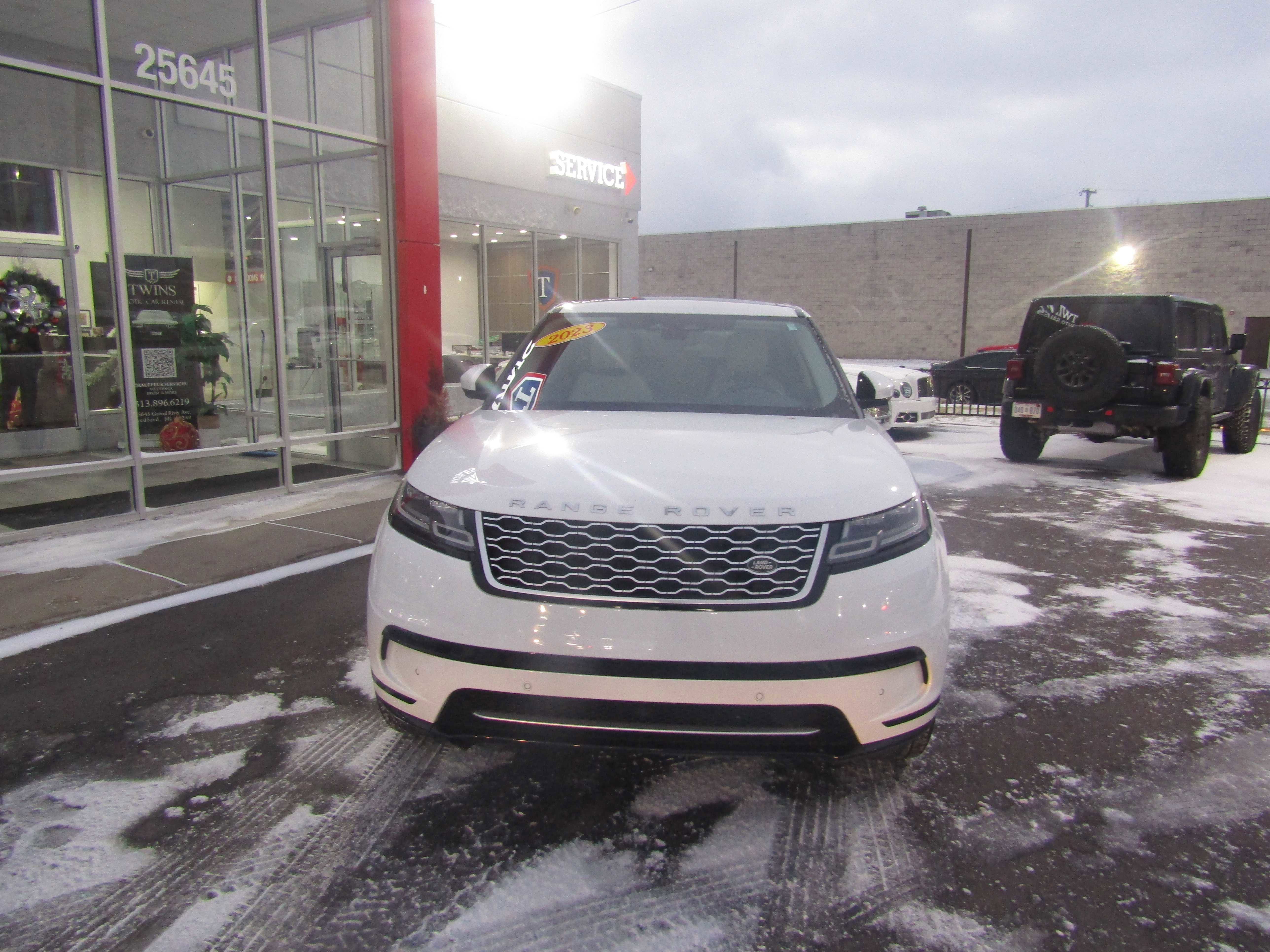 Used 2023 Land Rover Range Rover Velar S image 6