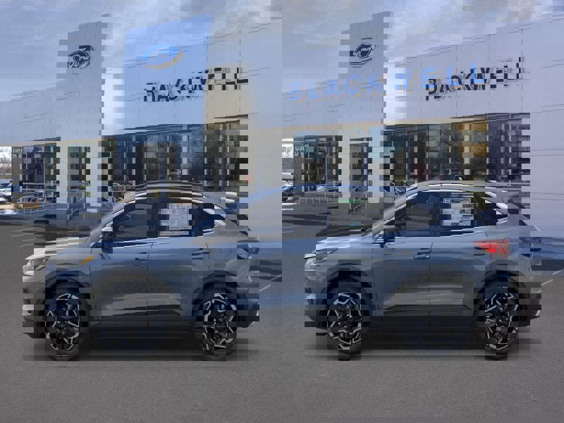 New 2026 Ford Escape Platinum w/ Premium Technology Package image 3