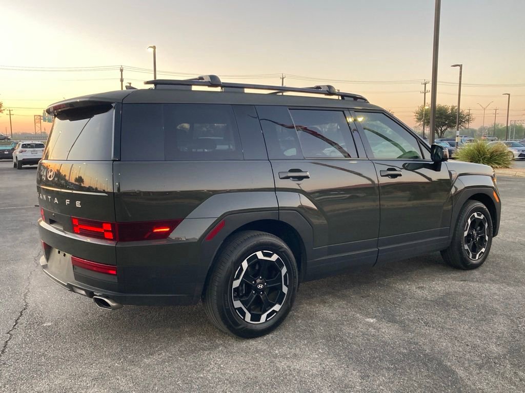 Used 2024 Hyundai Santa Fe SEL image 5