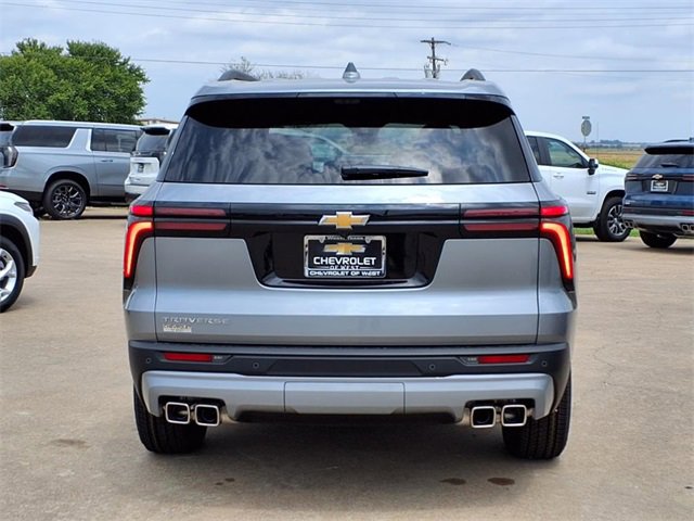 New 2026 Chevrolet Traverse LT w/ Driver Confidence Package image 4