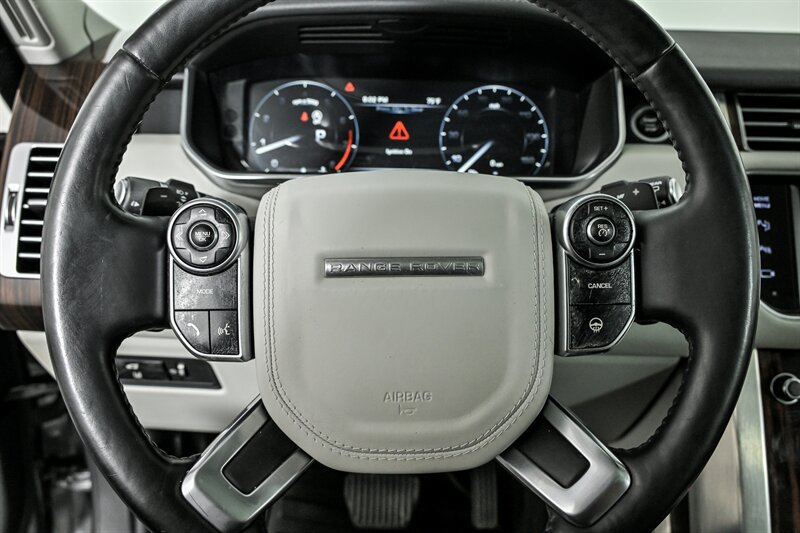 Used 2015 Land Rover Range Rover HSE AWD/4WD image 23