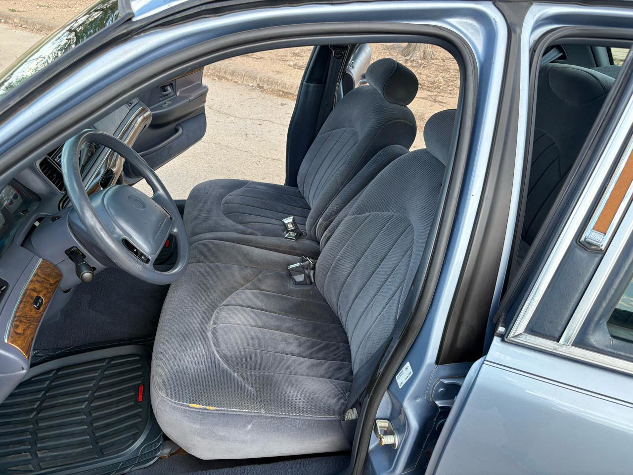 Used 1998 Mercury Grand Marquis GS RWD image 33