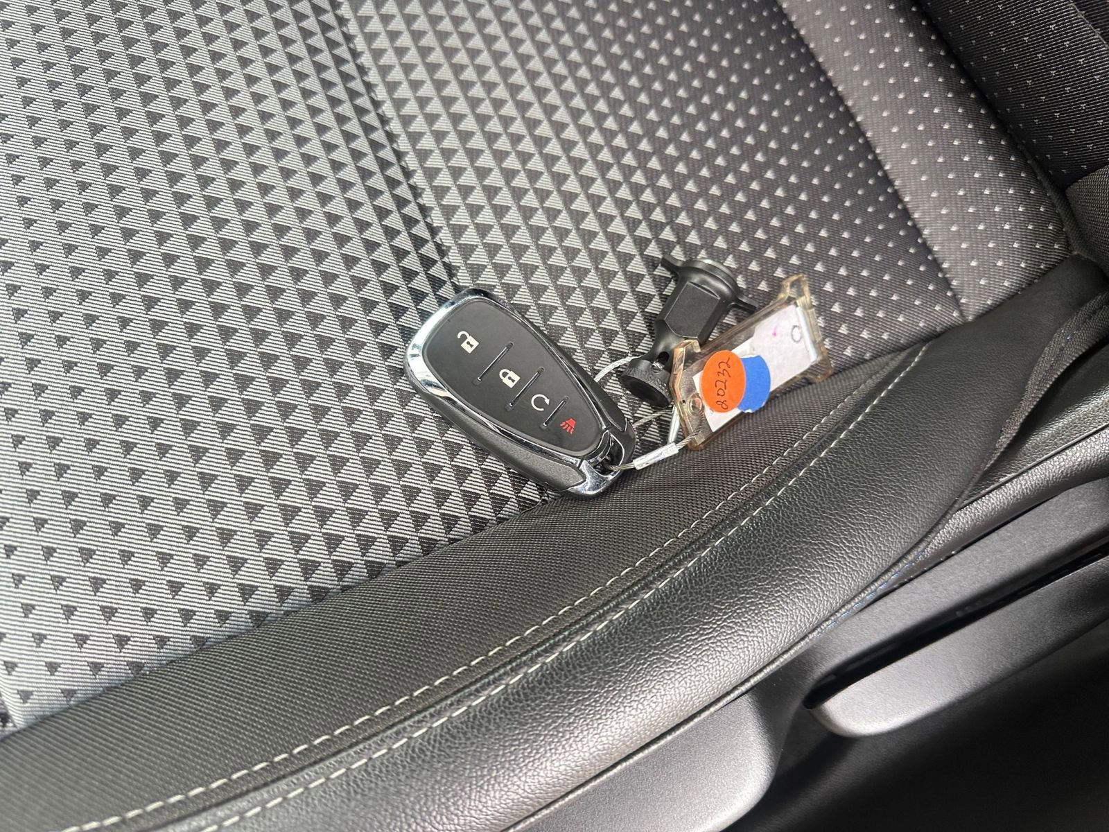 Used 2025 Chevrolet Trax LT image 21