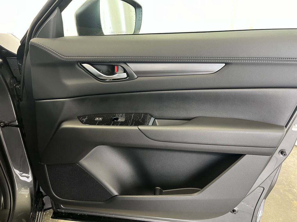 New 2025 MAZDA CX-5 AWD 2.5 S w/ Select Package image 11