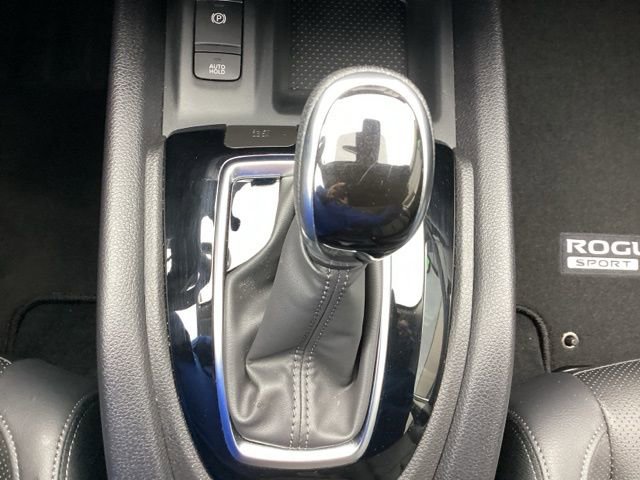 Used 2022 Nissan Rogue Sport SL image 22