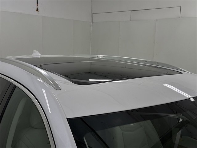 Certified 2025 Cadillac XT5 Premium Luxury image 19