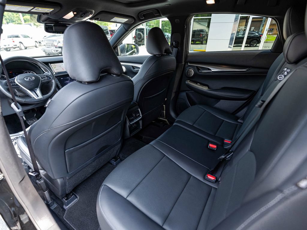 Used 2023 INFINITI QX55 Essential AWD/4WD image 30