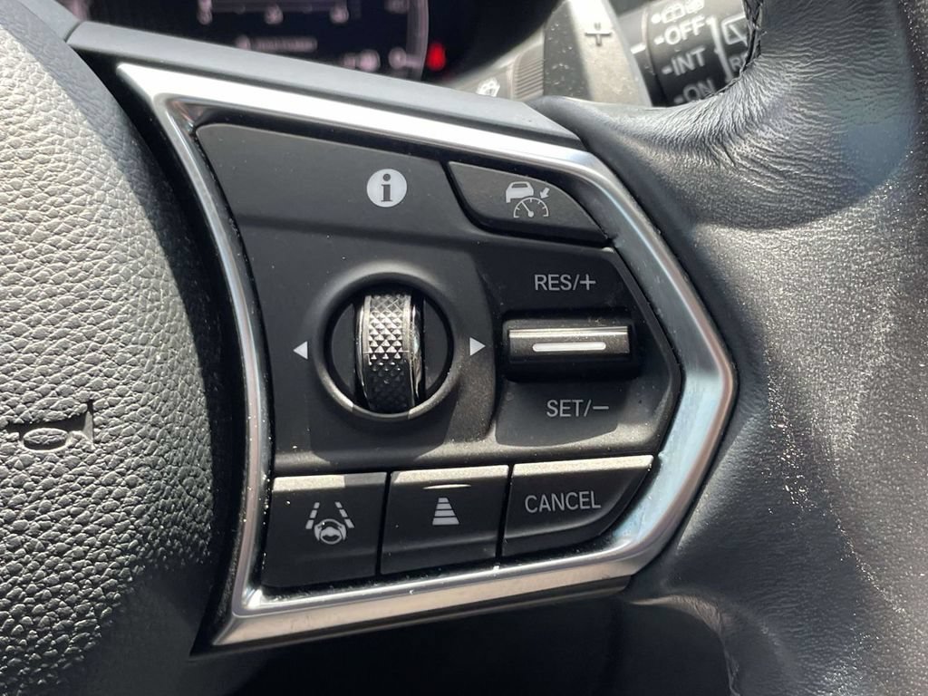 Used 2023 Acura MDX w/ Technology Package FWD image 31