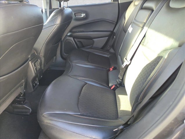 Used 2019 Jeep Compass Latitude w/ Popular Equipment Group FWD image 8