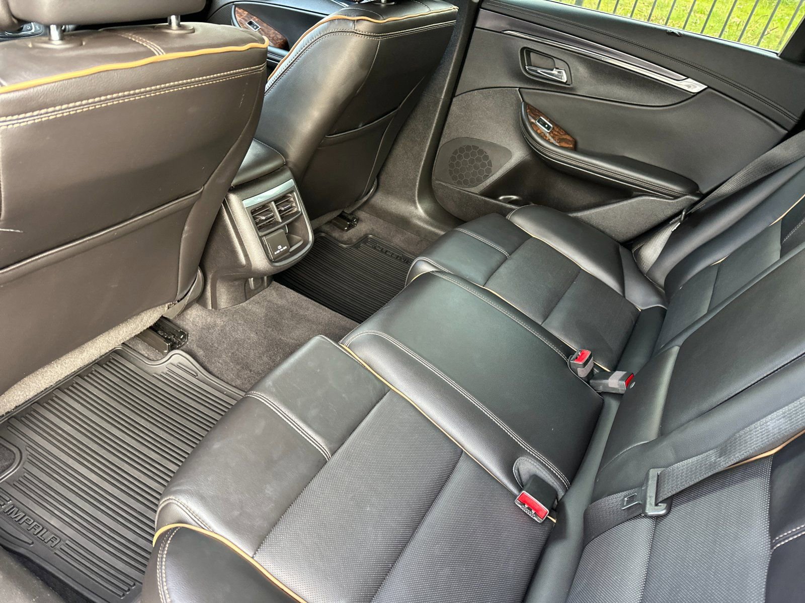 Used 2014 Chevrolet Impala LTZ image 11