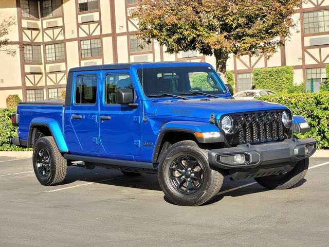 Used 2021 Jeep Gladiator Sport image 2