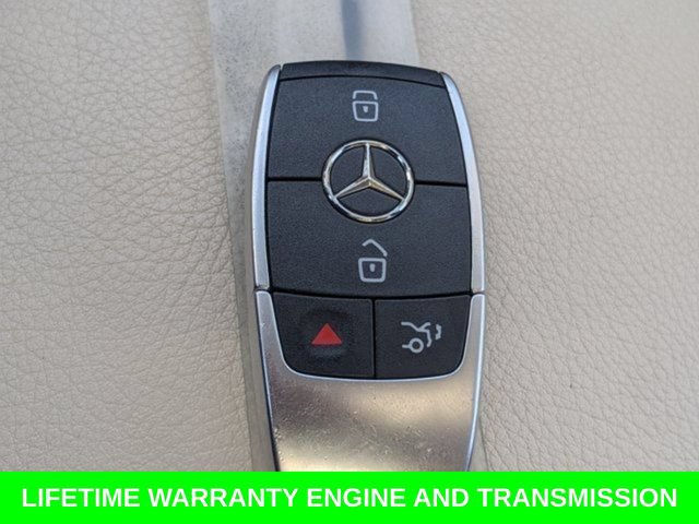 Used 2021 Mercedes-Benz GLB 250 4MATIC image 35